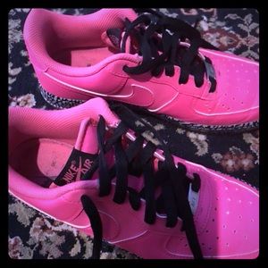 HOT PINK AF1s !!!